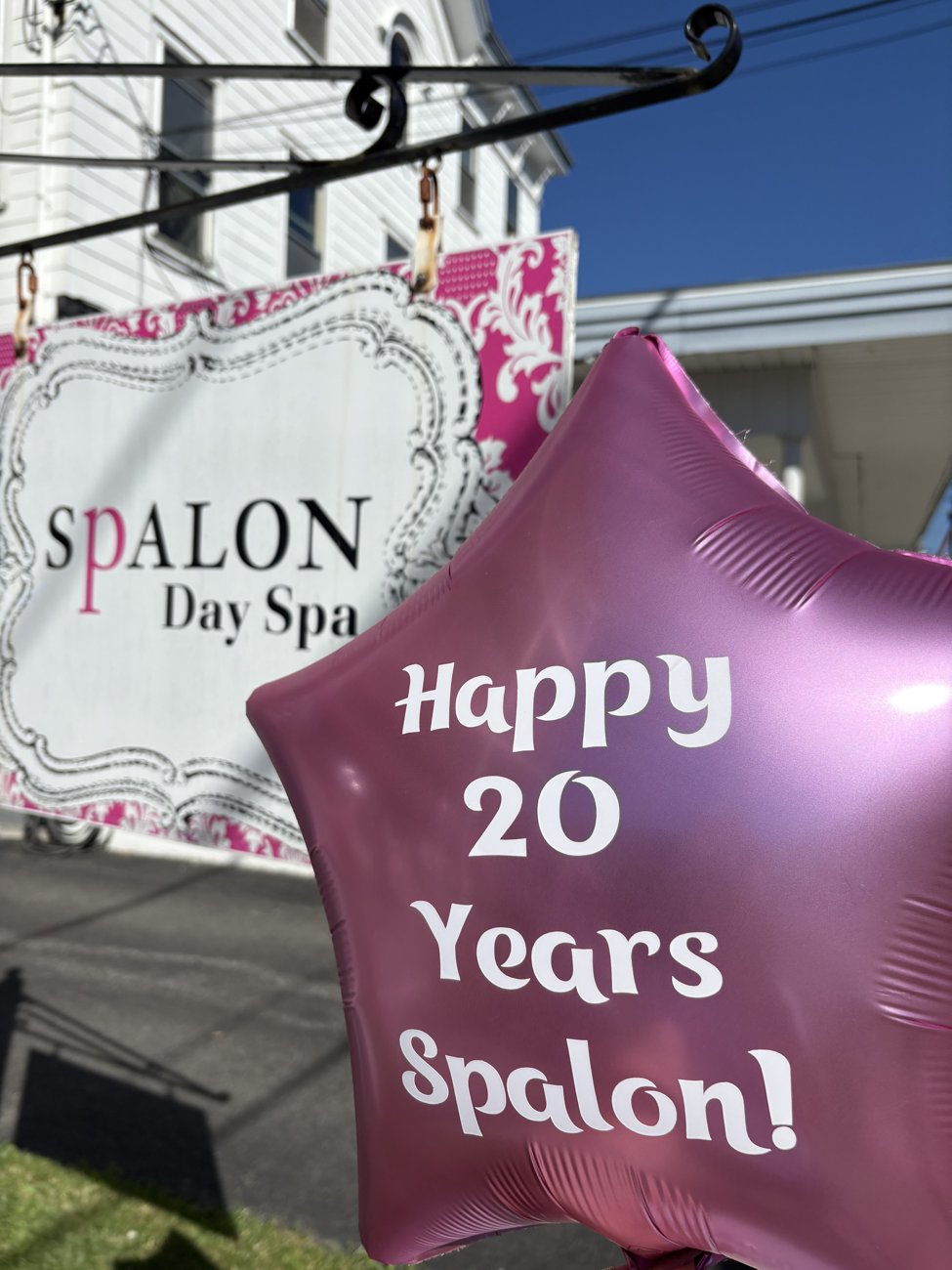 Happy 20 Years Spalon balloon at the salon in Hudson, NY