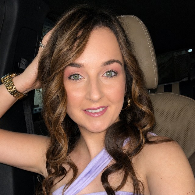 Chelsea, stylist at Spalon in Hudson, NY